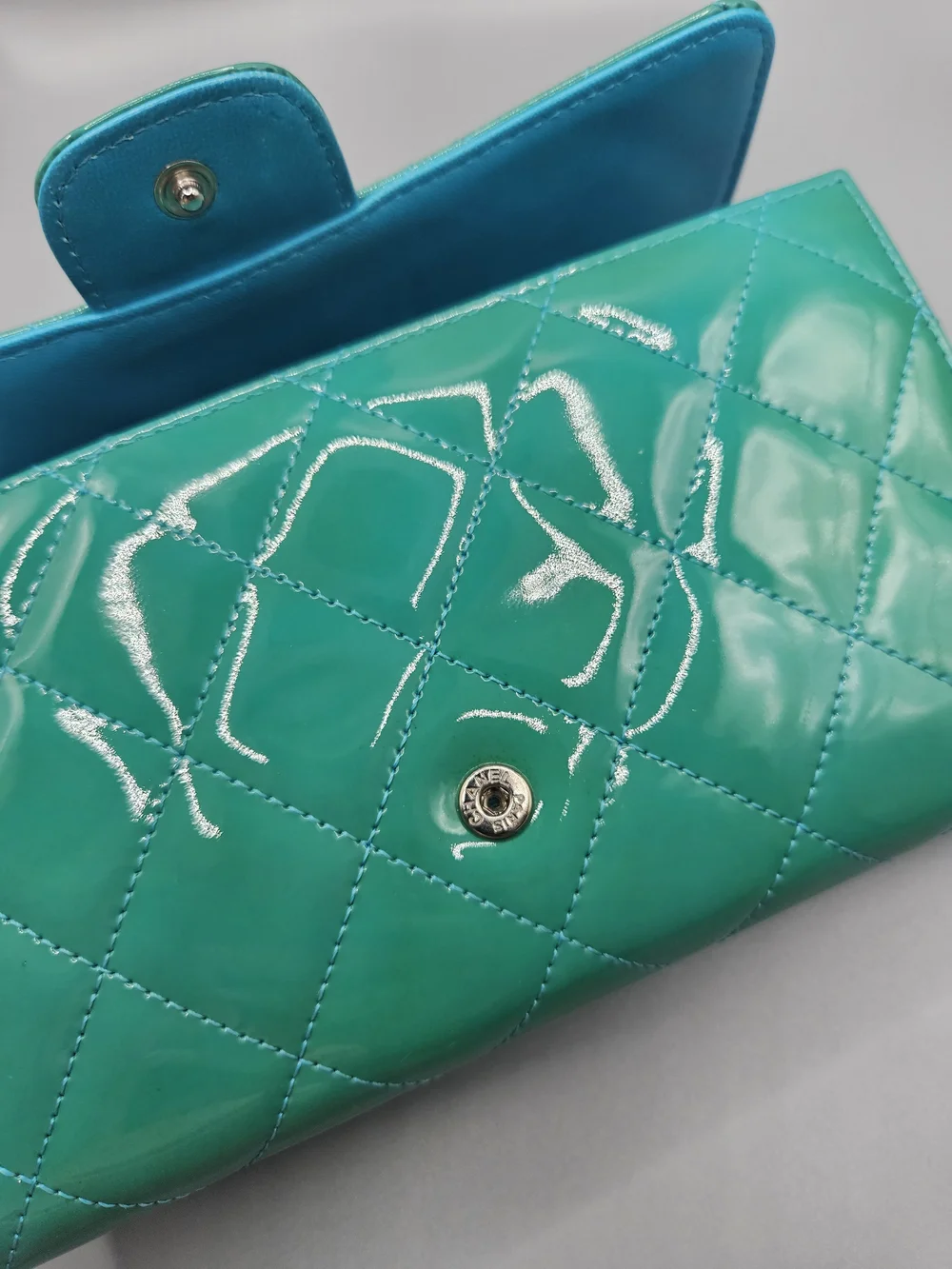 💚CHANEL 2.55 Reissue Patent Leather L Flap Wallet💚